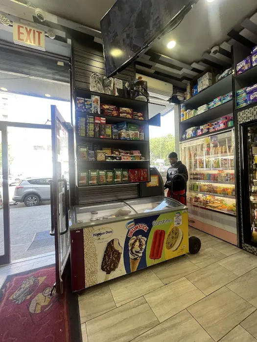 94 St. Nicholas Deli Inc Picture 7