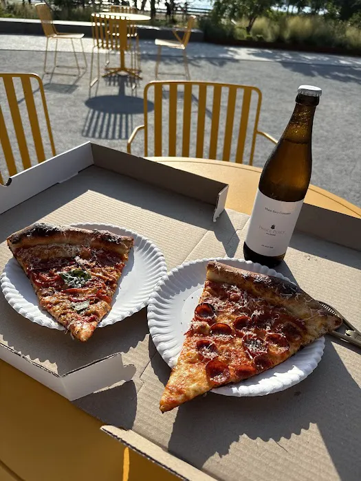 Stretch Pizza Picture 7