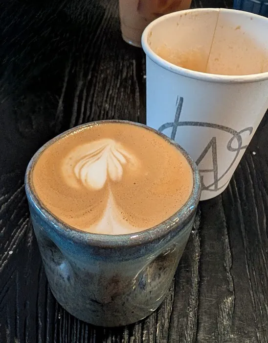 Olas Coffee Company Picture 6