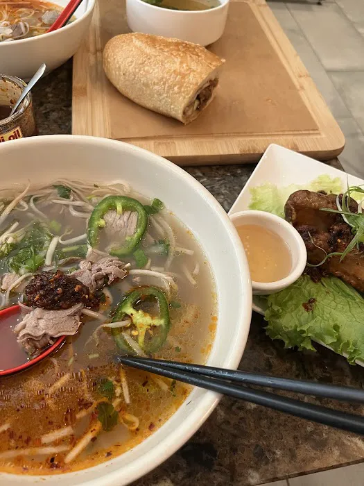 Mama Pho Picture 1