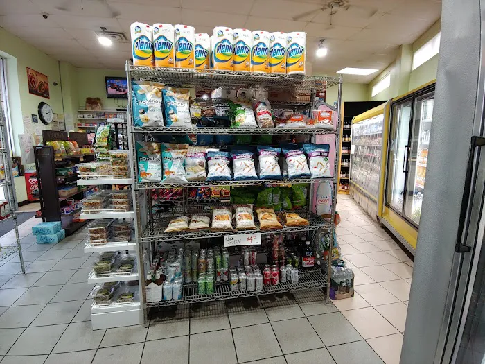 Stop & Deli Picture 10