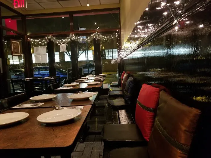 Sweet Basil Thai Restaurant (Queens) Picture 10
