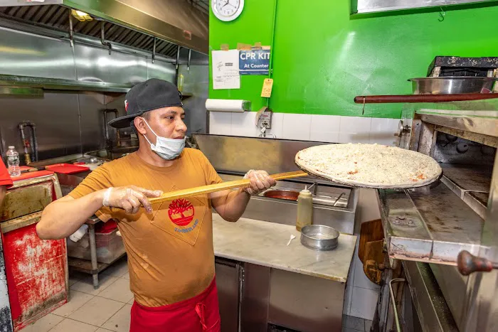 Daro's Pizza & Chicken Picture 2