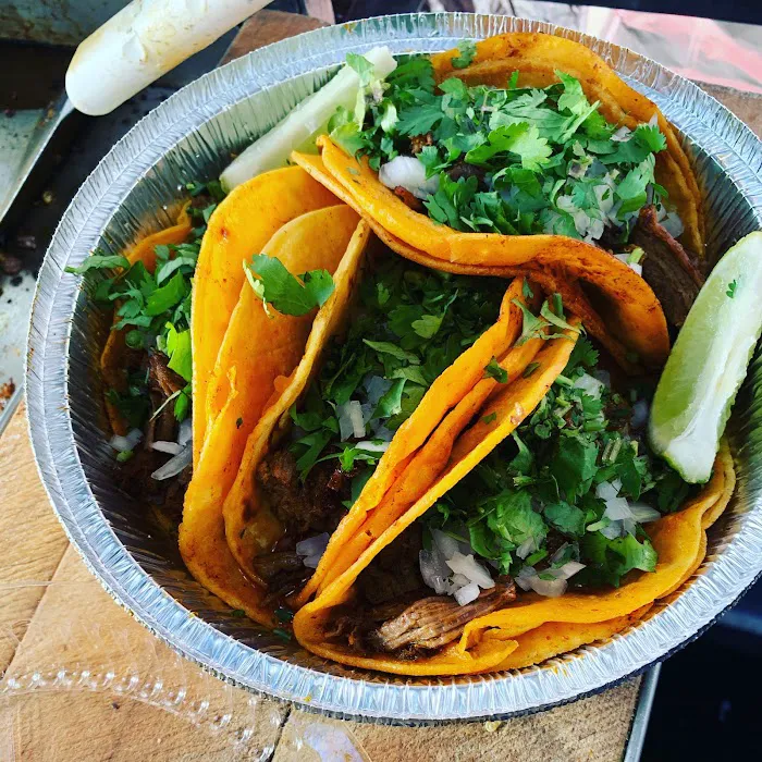 El carnalito Food truck Picture 8