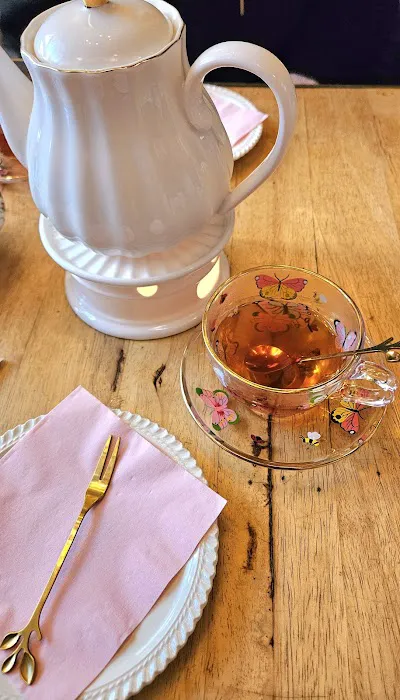 Madame Tea Sweet House Picture 6