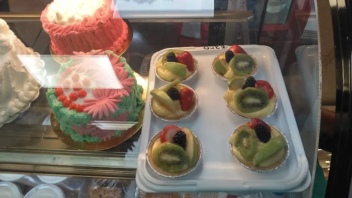 La Dulce Bakery Picture 7