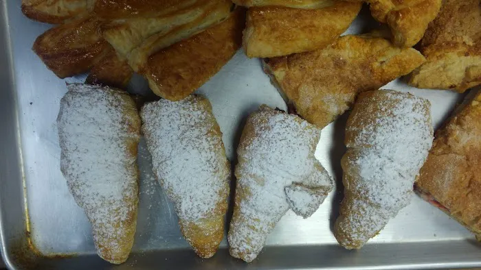 La Dulce Bakery Picture 8