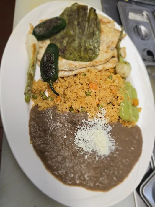 Taqueria el gallo giro corp Picture 5