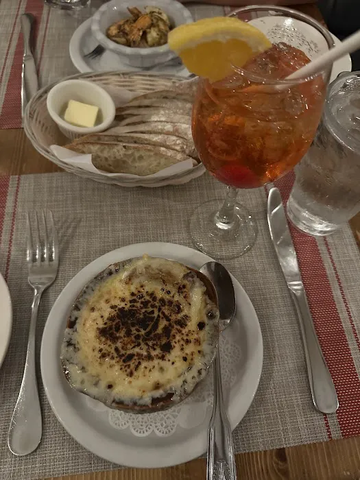 Bistro Eloise - French Restaurant Picture 6