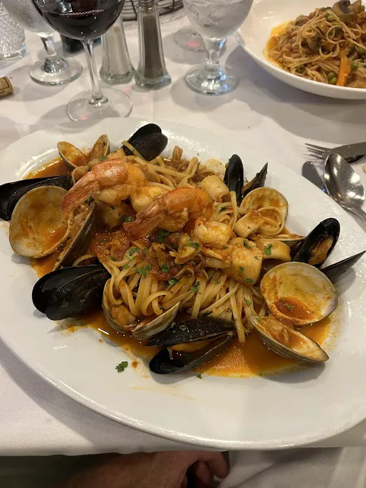 Armondo's Italian Resturant Picture 3