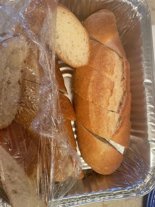 N & R Delicatessen Picture 5