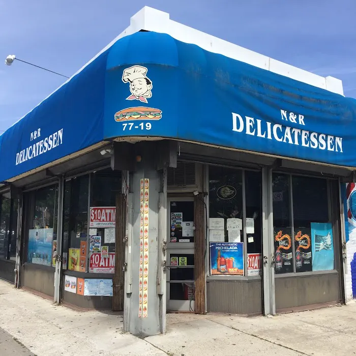 N & R Delicatessen Picture 8