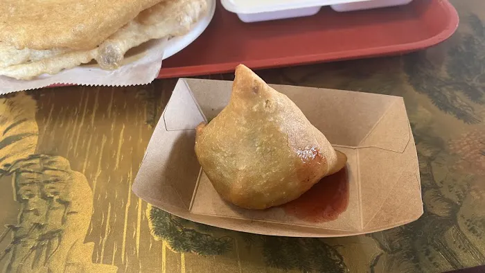 Raja Sweets & Fast Food Picture 1