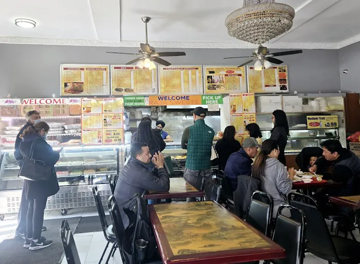 Raja Sweets & Fast Food Picture 5