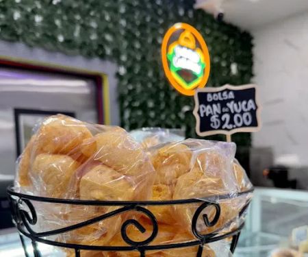 Anau2019s Sweet Pan Shop