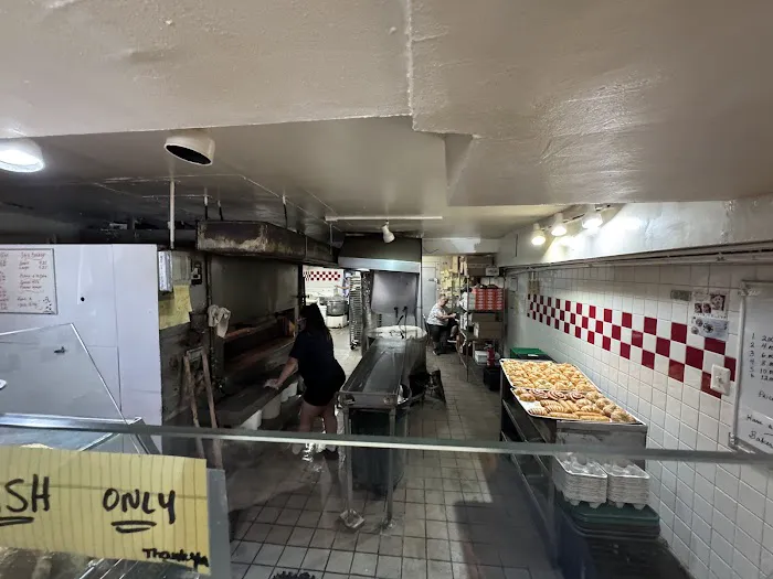 Astoria Bagel Shop Picture 4