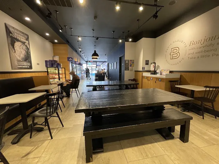 Paris Baguette Picture 1