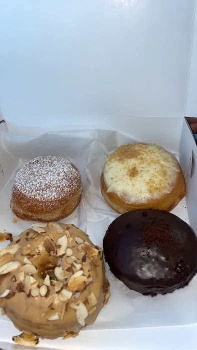 Dough Doughnuts Astoria Picture 6