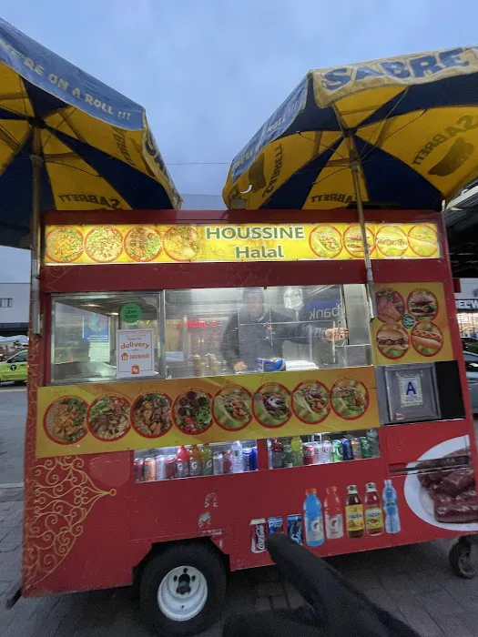 Houssine Halal Food Cart Picture 4