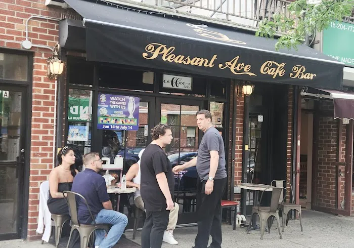Pleasant Ave Café Picture 8