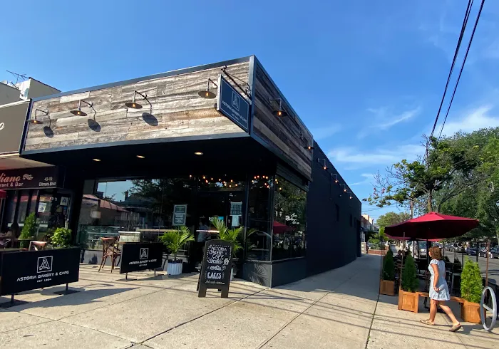Astoria Bakery & Cafe Picture 7