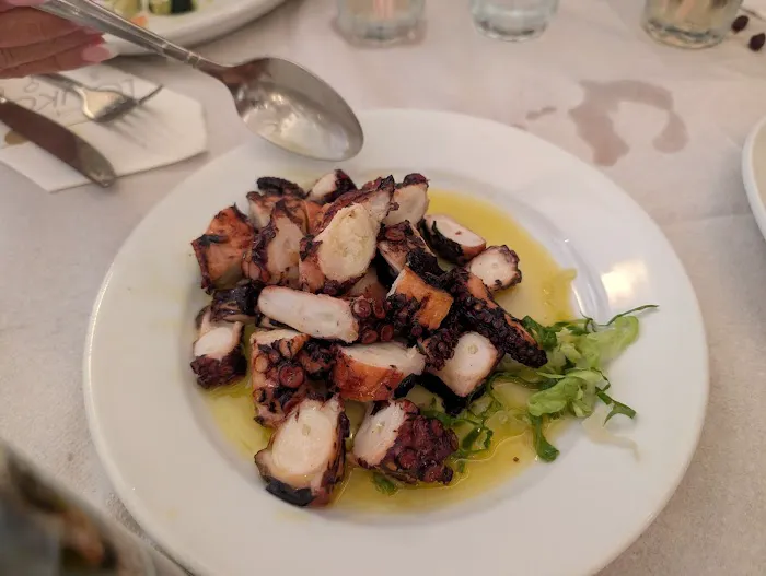 Loukoumi Taverna Picture 7