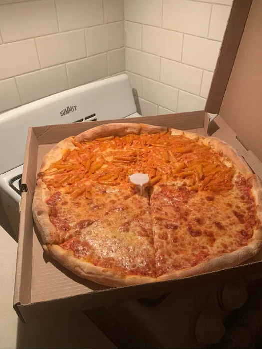 Alba’s Pizzeria & Restaurant Picture 1