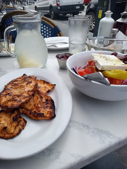 Alba’s Pizzeria & Restaurant Picture 6