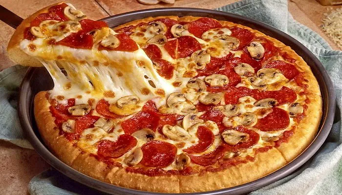 Sergio's Pizza & Gourmet Eatery Picture 4