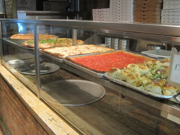 Sergio's Pizza & Gourmet Eatery Picture 6