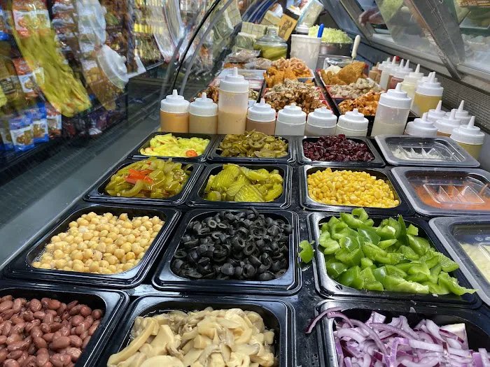 Grand Freedom Market Deli & Grill Picture 9
