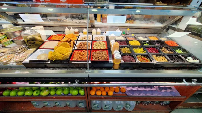 Grand Freedom Market Deli & Grill Picture 6