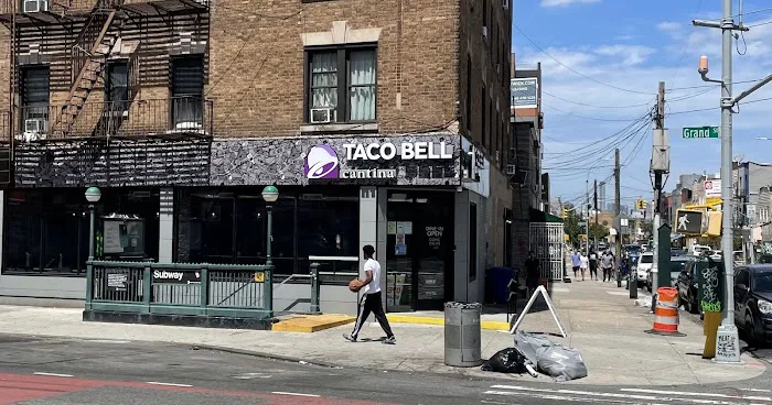 Taco Bell Picture 7