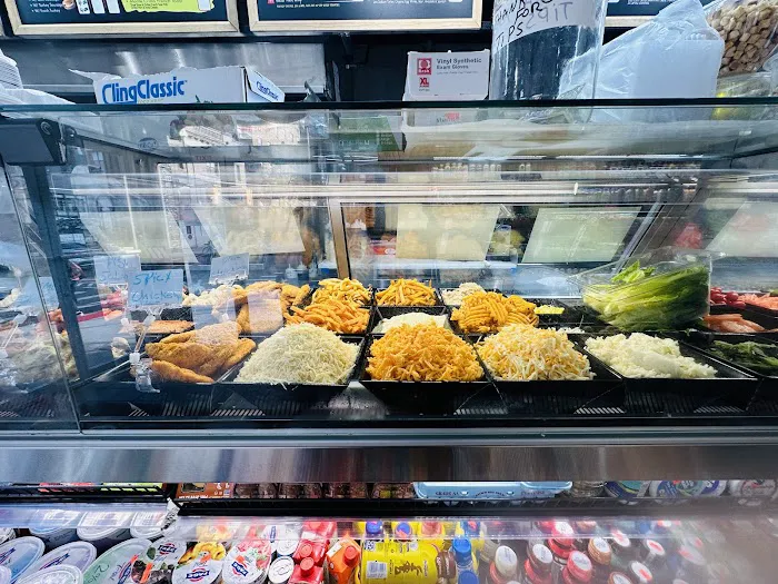 Diamond Express Deli Market Picture 10