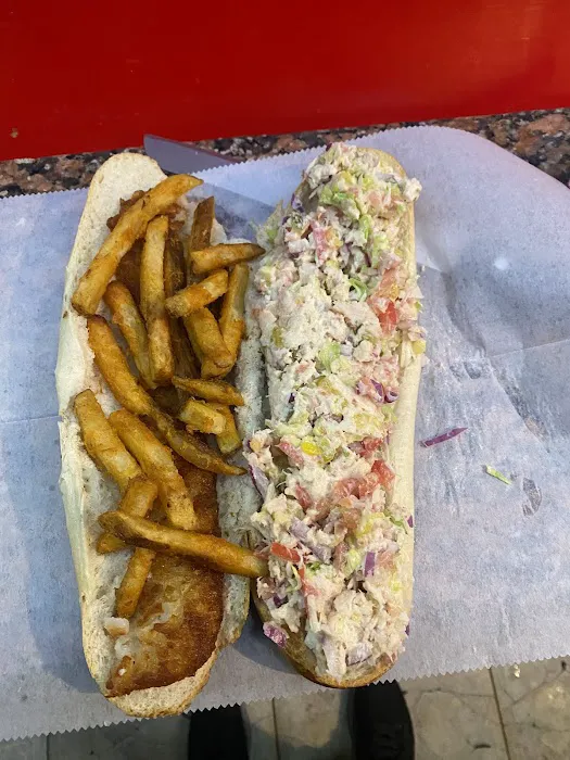 Major Deli & Grocery Picture 3