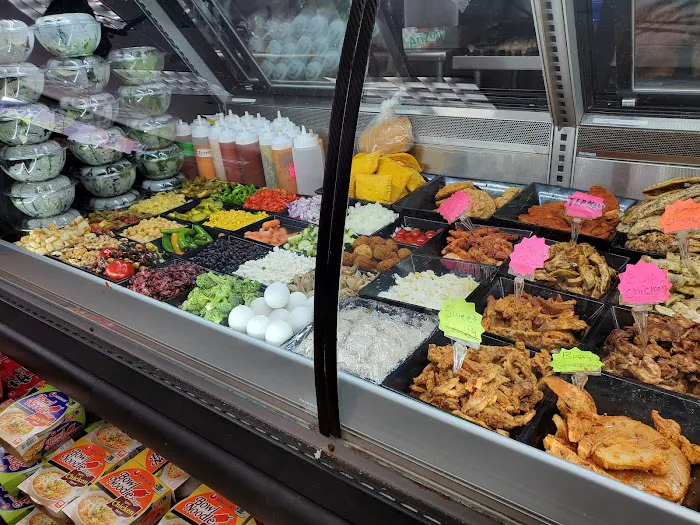 Big Apple 22 deli and grocery Picture 5