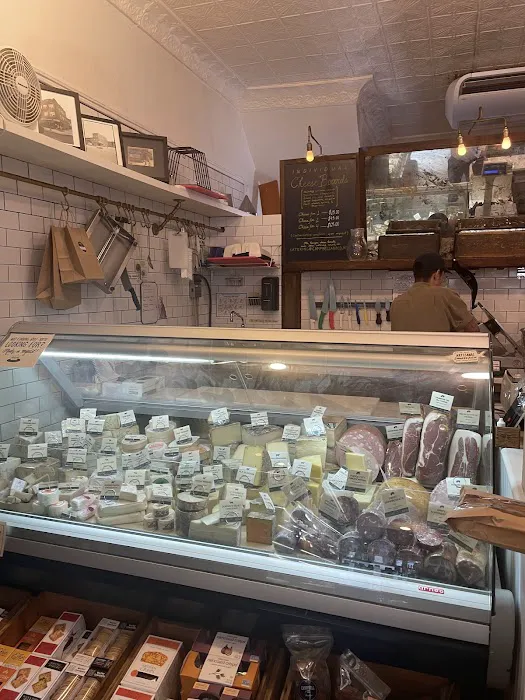 Campbell and Co - Williamsburg Picture 9