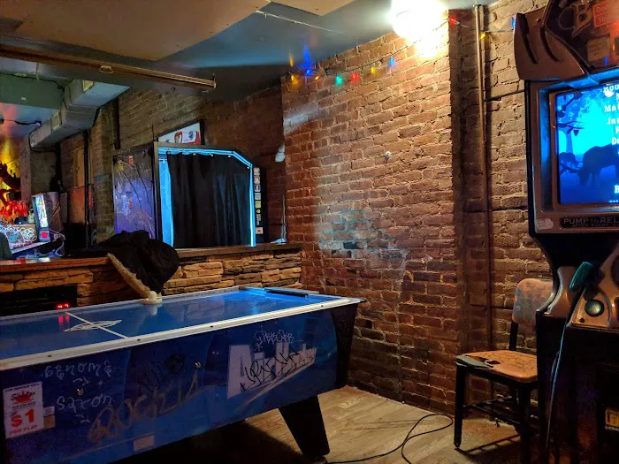Ontario Bar Picture 10