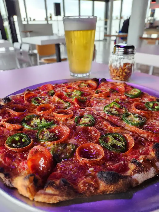 Happy Bull Pizza Picture 5