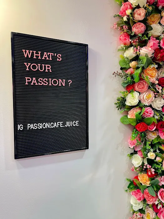 PASSION CAFE & JUICE BAR Picture 7