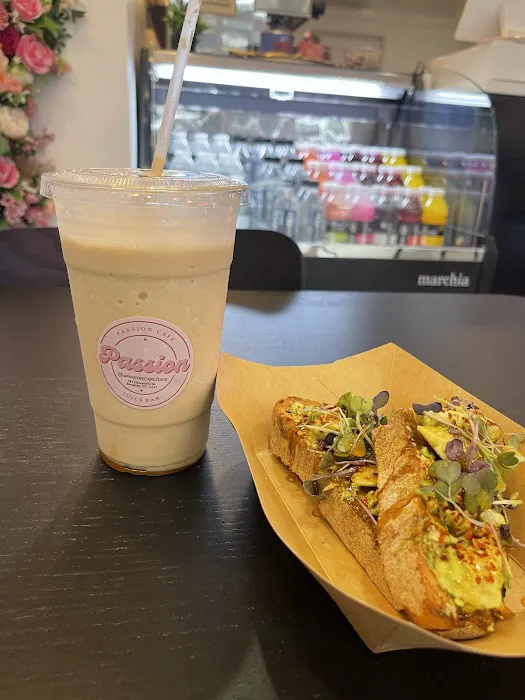 PASSION CAFE & JUICE BAR Picture 2