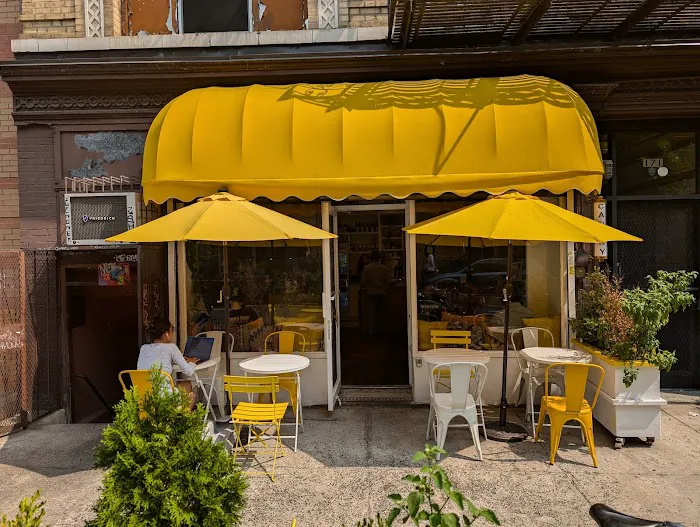 Canary Cafe Picture 4