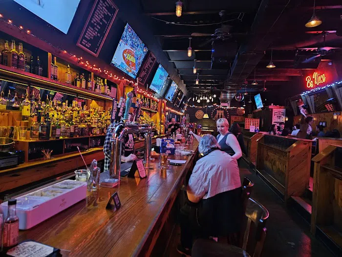 The Whiskey on Grand Picture 4