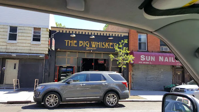 The Whiskey on Grand Picture 6