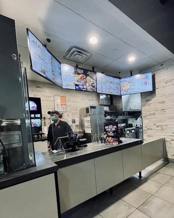 Taco Bell Picture 3