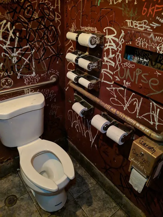 Bushwick Country Club Picture 6