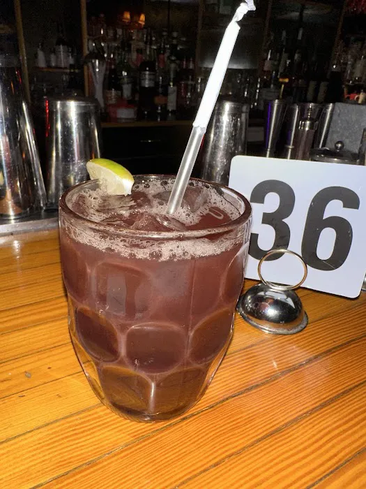The Starlight Tavern Picture 6