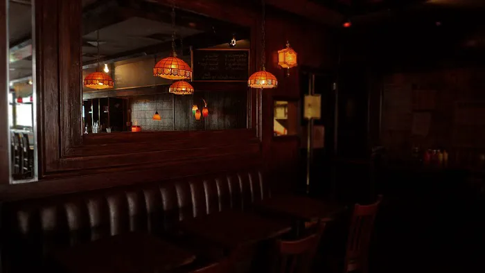 The Starlight Tavern Picture 1