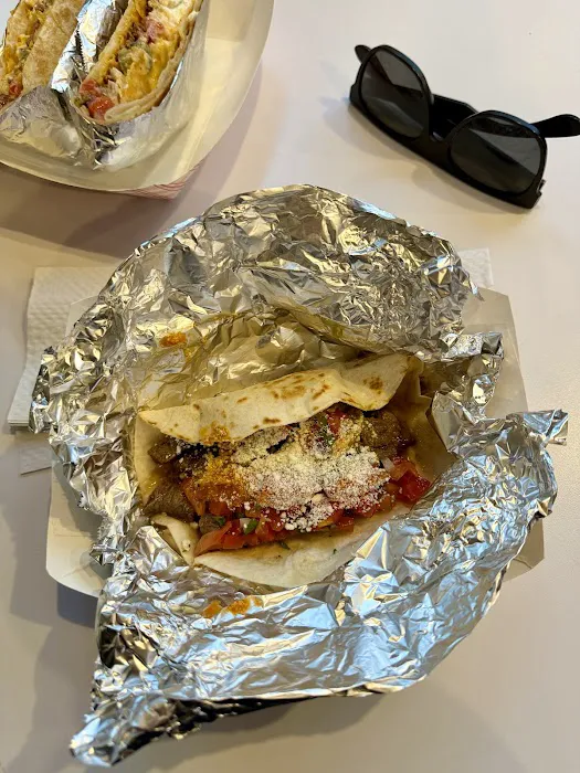 Super Burrito | Brooklyn Picture 9
