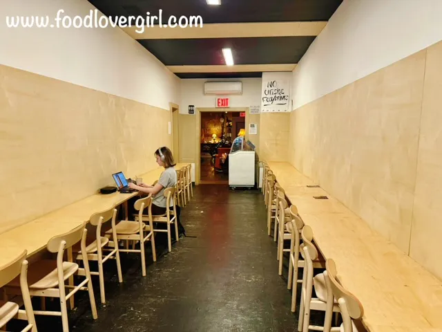 Five Flies Coffee Picture 9